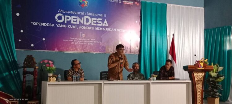 Pembangunan Digital:  Lembaga Desa Digital Gelar Musyawarah Nasional II di Cigondewah