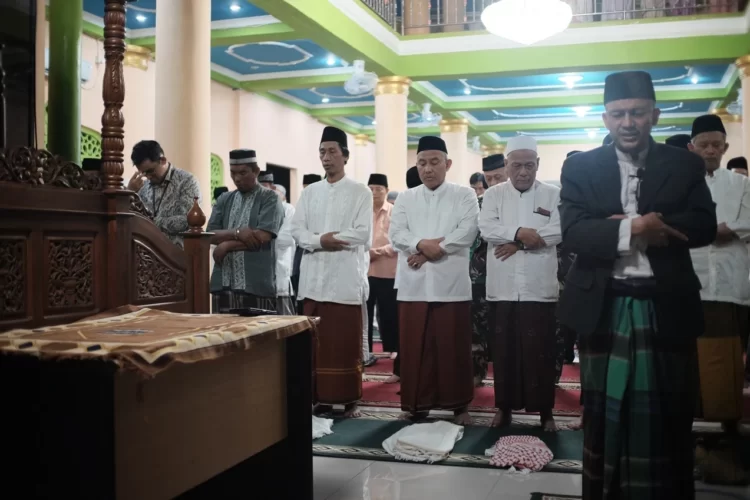 Pemkot Depok Gelar Tarling Ramadan di Masjid Al Qodariah Kelurahan Cimpaeun