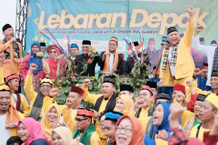 Perkenalkan Buah Langka, Kecamatan Beji Juara Pertama Pawai Budaya Lebaran Depok