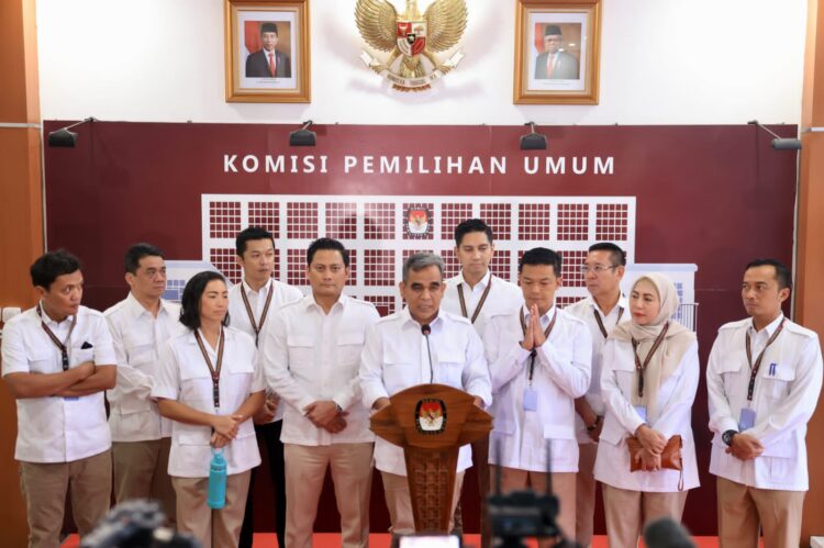 Serahkan 580 Daftar Caleg DPR RI ke KPU, Sekjen Gerindra: Junjung Tinggi Persahabatan dan Kerukunan
