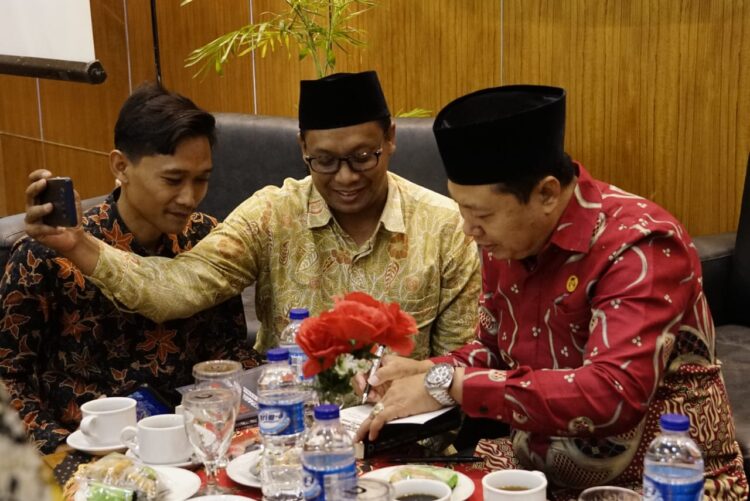 Bedah Buku Implementasi Ideologi Pancasila Solusi Terbaik Radikalisme di Indonesia