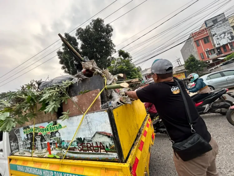 Depok Digempur Opsih Serentak, Estimasi Sampah Terangkut Tembus Puluhan Ton